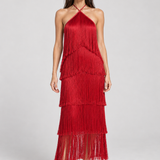 Vestido Montmartre vermelho com franjas — modelo Primavera VIEUX, frente em estúdio