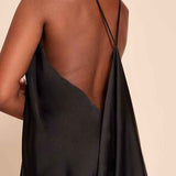 Vestido Longo de Festa Acetinado Frente Única com Costas Abertas – Quitterie