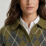 Detalhe do suéter feminino de tricô gola polo xadrez Argyle Ondine VIEUX
