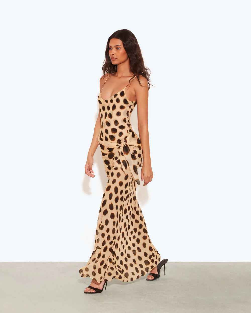 Vestido Longo Animal Print com Decote V e Franzido Ajustável – Aliénor
