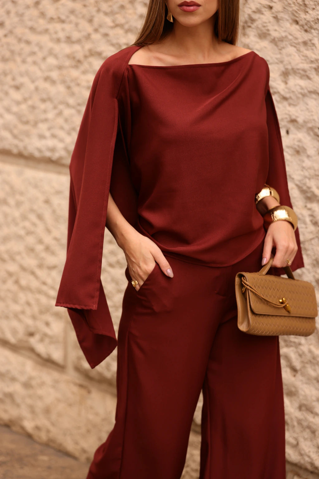 Blusa Feminina Capa Multifuncional com Amarração – Ombeline | VIEUX | marrom | imagem 3