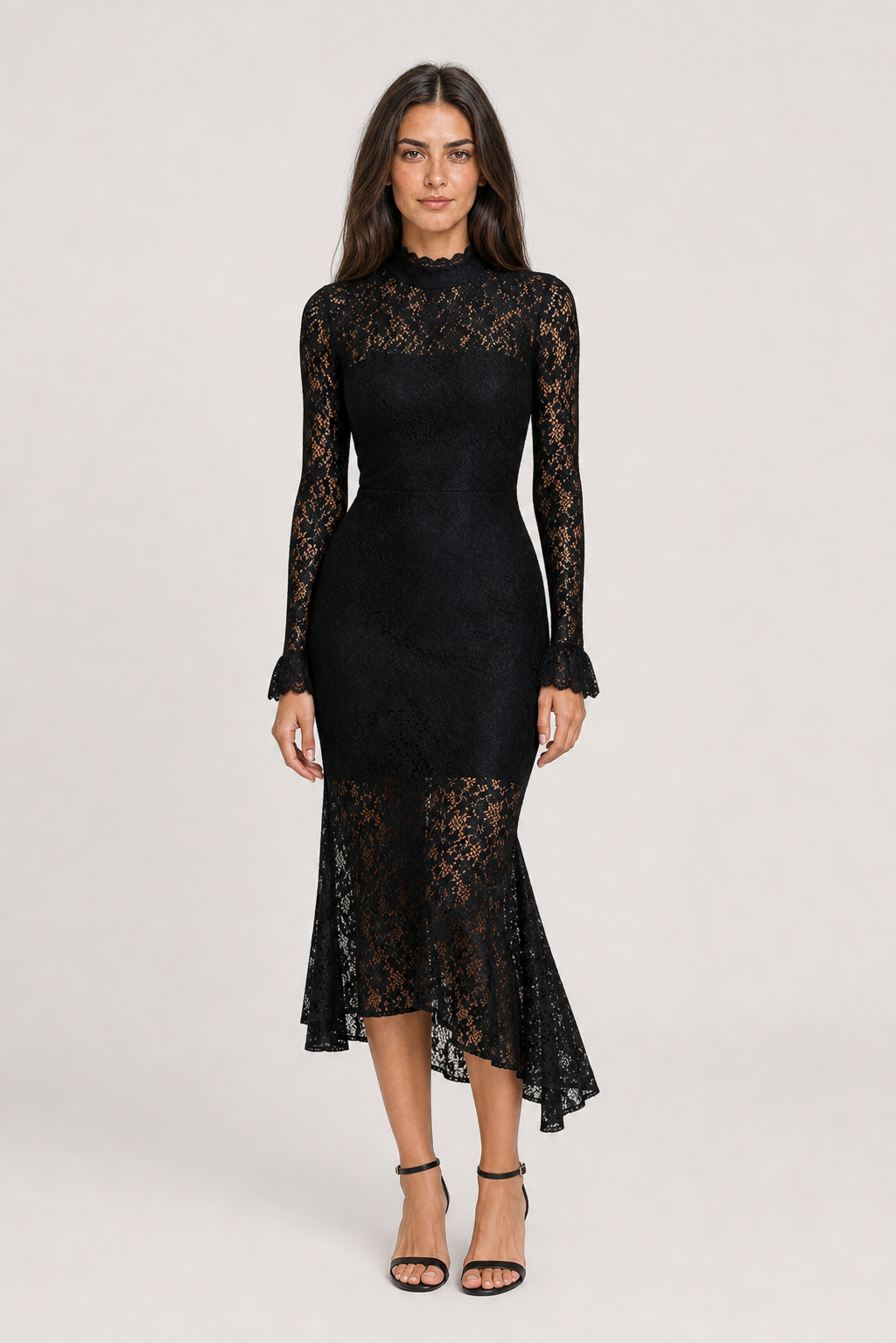 Vestido Midi Preto de Renda Iseult VIEUX – detalhe editorial da gola
