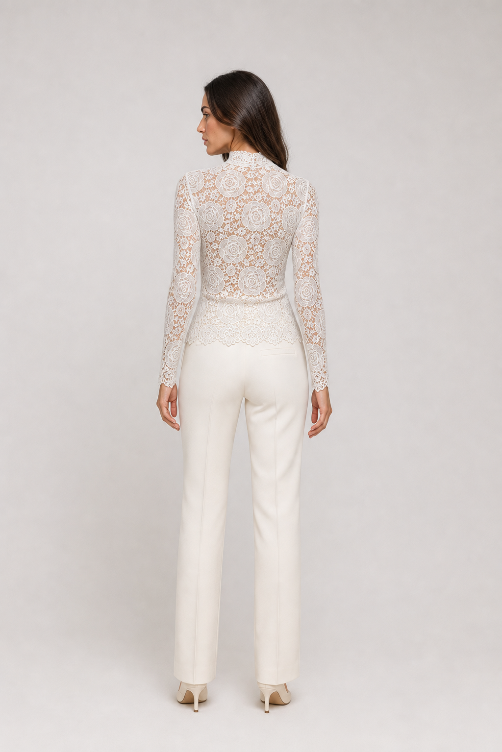 Blusa de Renda Off-White Léocadie VIEUX – vista posterior