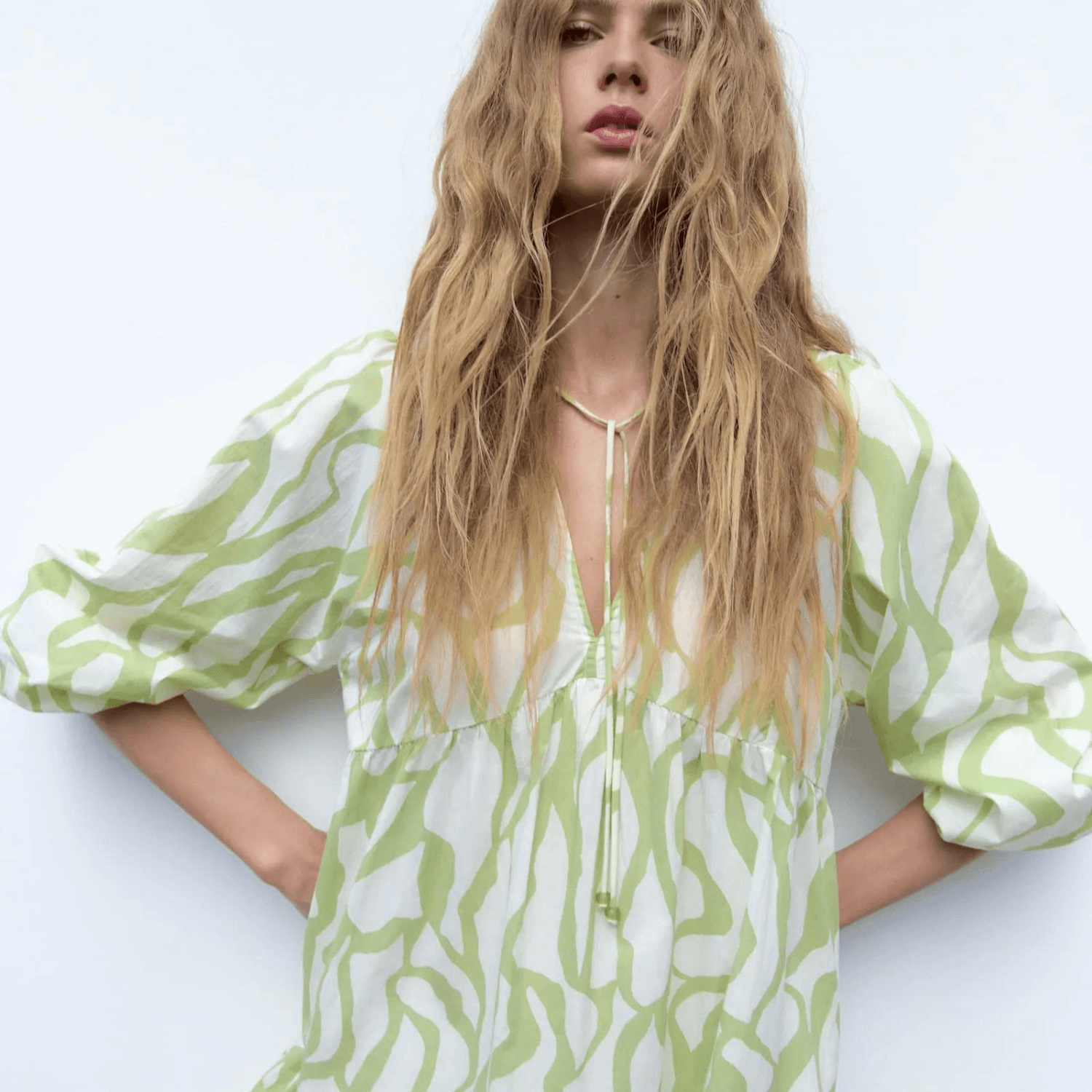 Vestido Monet Curto VIEUX OFICIAL